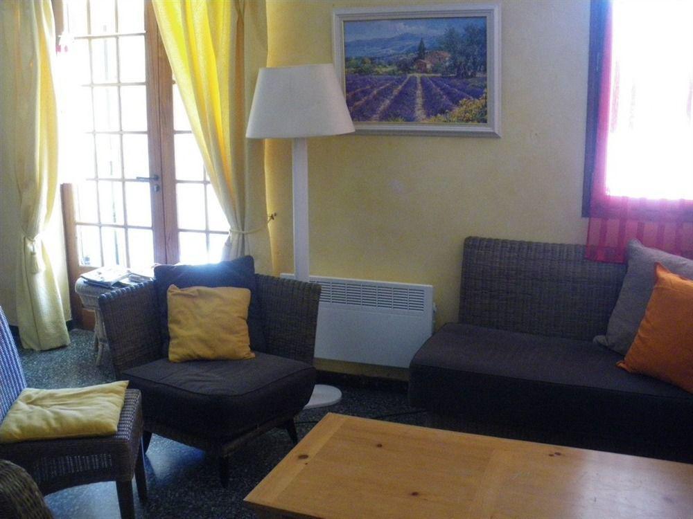 Hotel Saint Clair Esterno foto